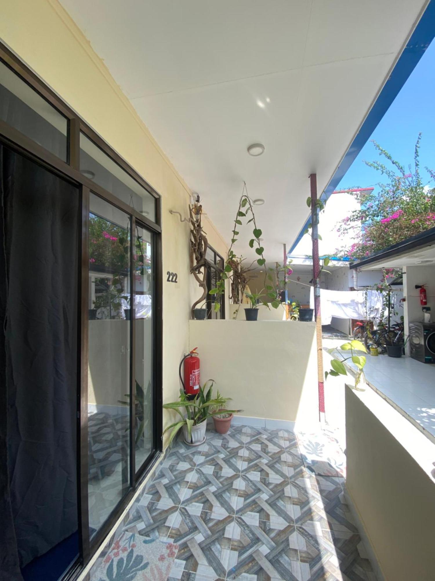 Maavaharu Guest House Himmafusi Kültér fotó
