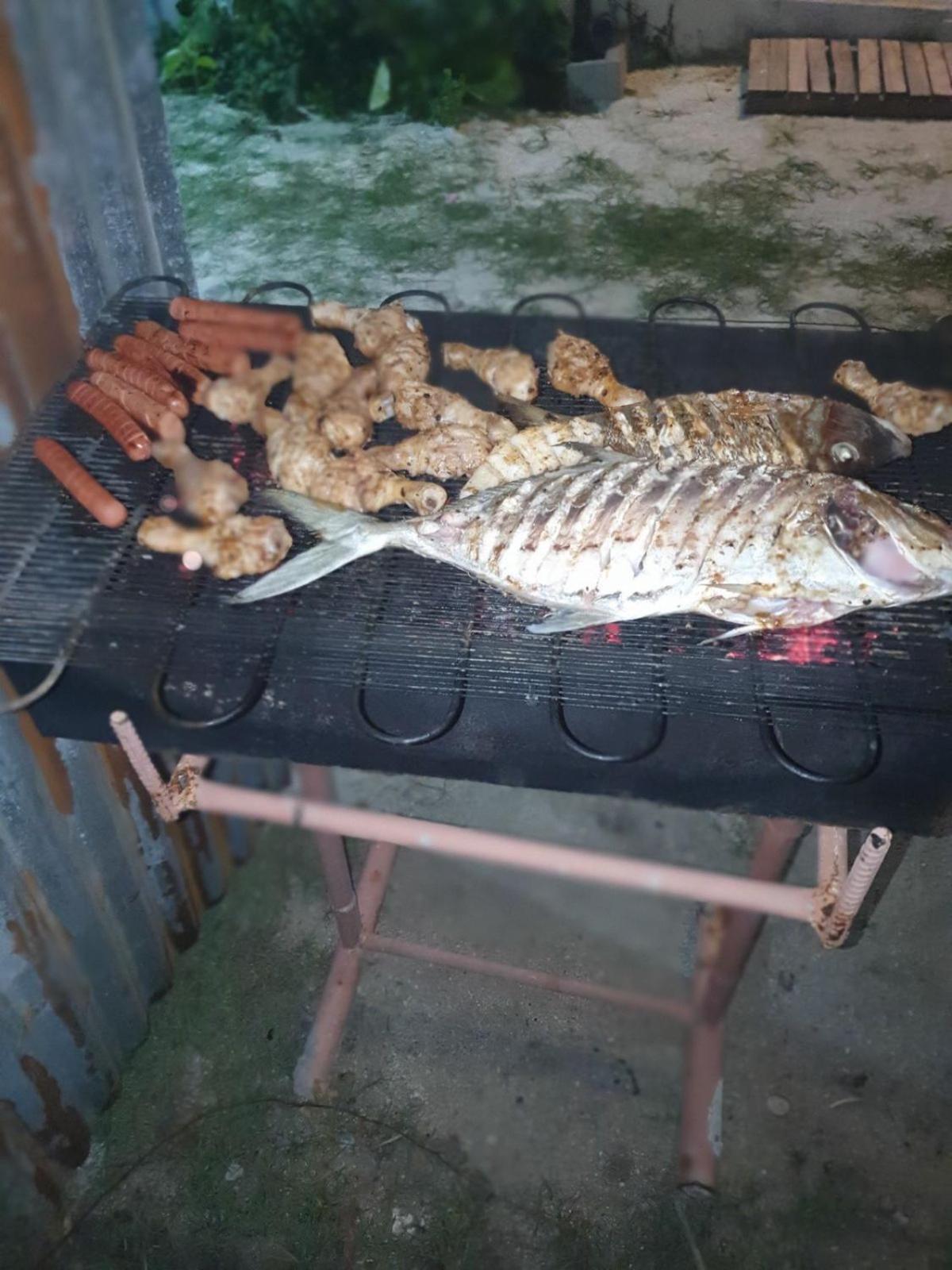 Maavaharu Guest House Himmafusi Kültér fotó