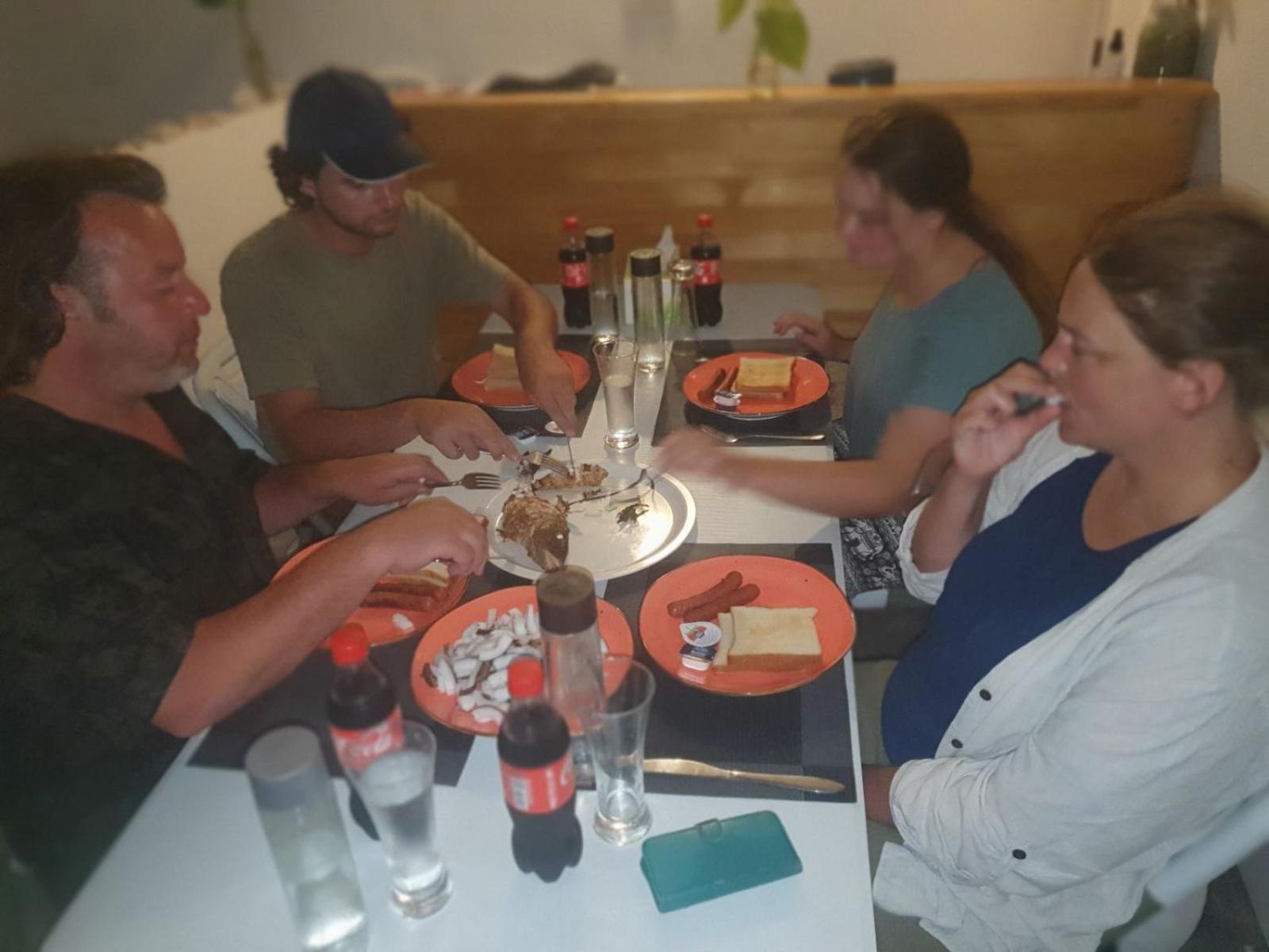 Maavaharu Guest House Himmafusi Kültér fotó